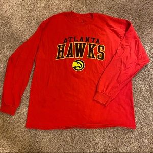 Men’s XL Atlanta Hawks Red Long Sleeve Shirt- XL